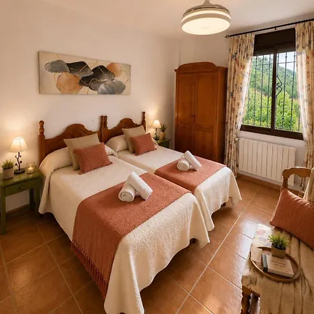 Serena Villa Ronda